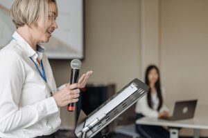 Overcoming Public Speaking and Performance Anxiety A Guide to Confidence in the Workplace