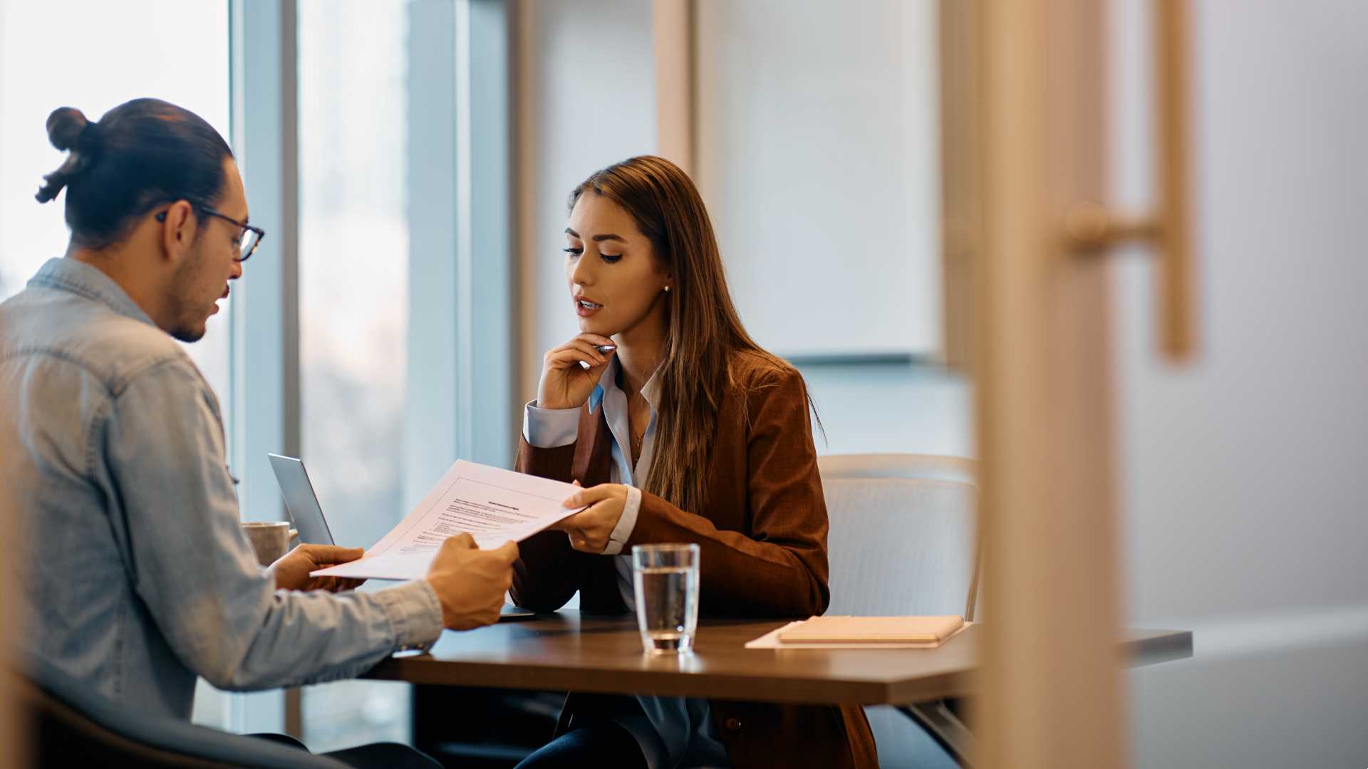 High Ticket Sales for Beginners Guide How to Close Big Deals with Confidence